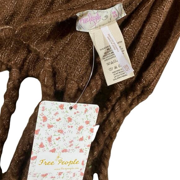 Free People Oversized Frida Tassel Scarf NWT - One Size - Picture 3 of 3